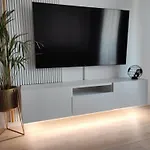 River Paradise With Parking Apartment