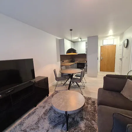 River Paradise With Parking Apartament *